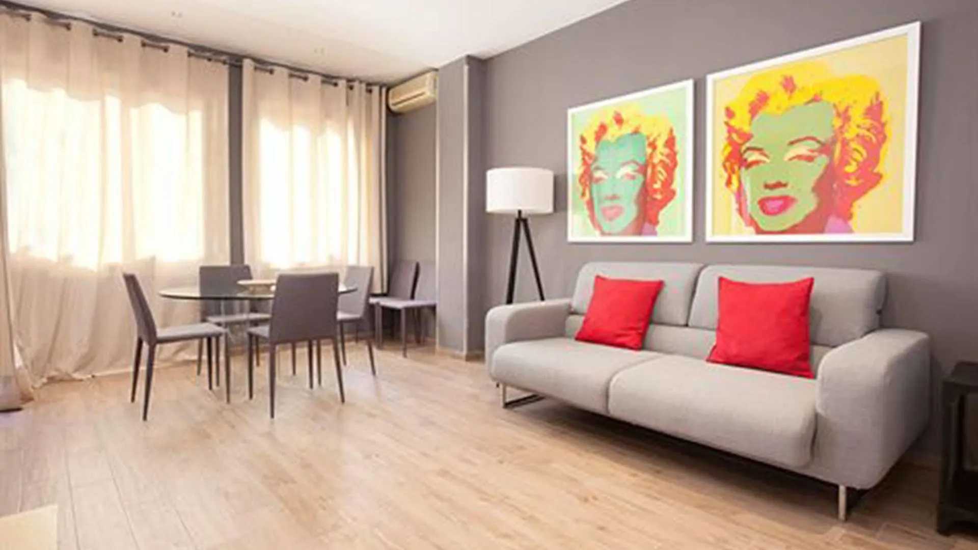شقة Easy Sleep Eixample برشلونة إسبانيا
